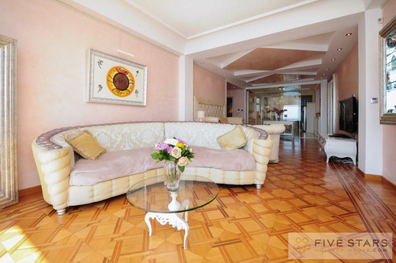 Le Majestic Promenade - Five Stars Holiday House Apartman Nizza Kültér fotó