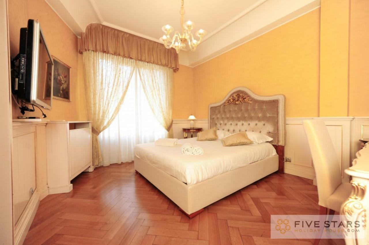 Le Majestic Promenade - Five Stars Holiday House Apartman Nizza Kültér fotó