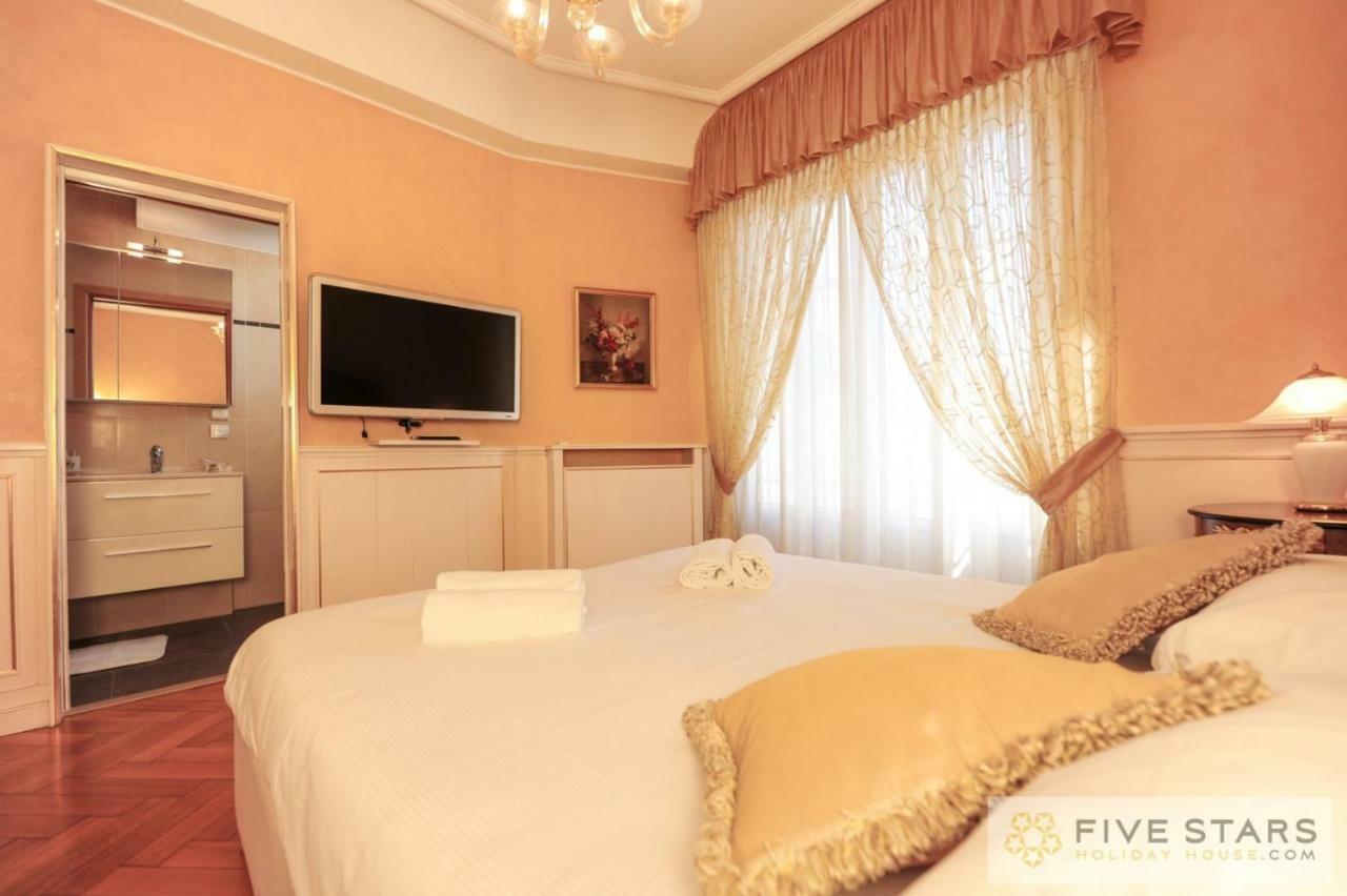 Le Majestic Promenade - Five Stars Holiday House Apartman Nizza Kültér fotó