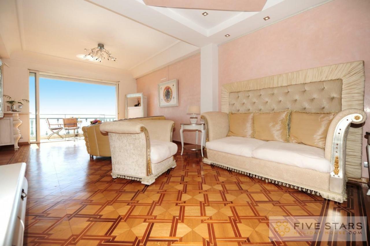 Le Majestic Promenade - Five Stars Holiday House Apartman Nizza Kültér fotó